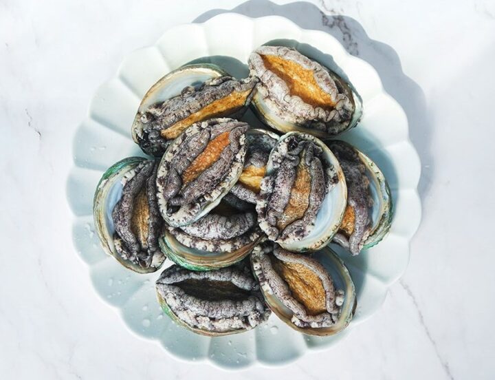 [완도 활전복 중대사이즈5미   행사/3월26일 목요일 수령]