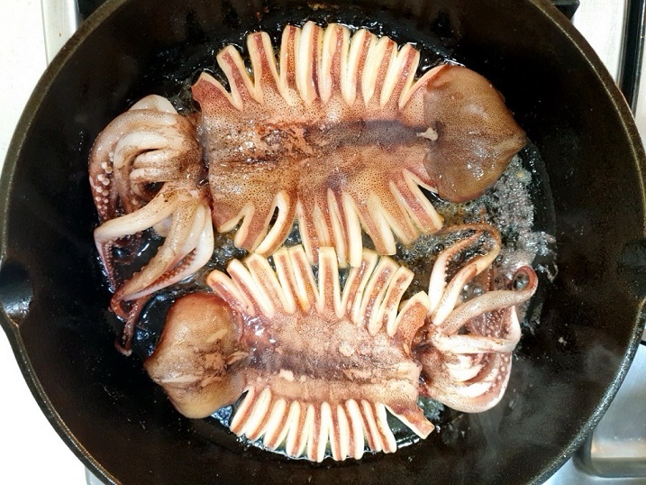 오동통한 반건조 피데기 (550g / 5미)-[4월22일/수요일수령]